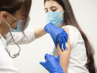 Vedci zverejnili desivé odhalenie o mladých ženách, ktoré boli zaočkované vakcínou AstraZeneca