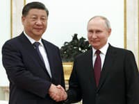 Obludné tajomstvo uniknutých dokumentov: Čína súhlasila, že bude Rusku tajne posielať zbrane!