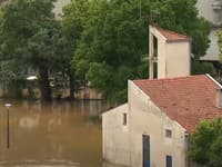 Na pomoc proti povodniam v Chorvátsku nasadili záchranné tímy a stovky vojakov