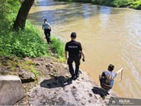 AKTUÁLNE Hrôza na východnom Slovensku: Do rieky malo spadnúť štvorročné dievčatko, hľadajú ho policajti aj hasiči