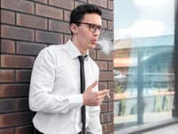 Ohromujúce odhalenie o fajčiaroch: Odbiehate si v práci na cigaretku? Toto ste určite netušili
