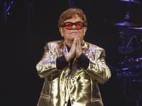 Veľkolepá rozlúčka Eltona Johna (76): Ostrá kritika... Ľudia mu to potom dali vyžrať!