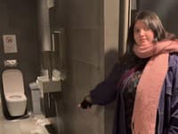 Záchodové VIDEO influencerky je hitom: Išla do knižnice, aby tam vykonala veľkú...
