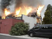 FOTO Požiar rekreačného zariadenia vo Francúzsku má 11 obetí: Desať z nich bolo sluchovo postihnutých