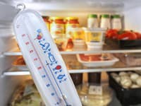 Experti zistili, že mnohé domácnosti majú chladničku nastavenú na zlej teplote: Táto je správna!