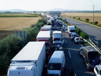 Autodopravcovia ohlásili blokádu! Ovplyvní hraničný priechod Vyšné Nemecké