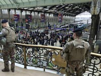 Muž podozrivý z útoku na stanici v Paríži chcel cielene útočiť na Francúzov: Obvinili ho z pokusu o vraždu