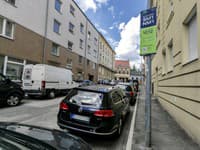 Hlavné mesto plánuje tento rok spustiť ďalšiu zónu regulovaného parkovania: Má ísť o túto lokalitu