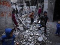 Obyvatelia Pásma Gazy trpia nevídanou mierou hladu: Podľa OSN ide takmer o hladomor