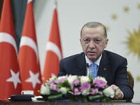 Erdogan vyzval Alijeva, aby zabránil incidentom v pohraničí s Arménskom