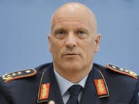 Obrovský škandál s ruským odpočúvaním Nemecka narastá: Generál vyzradil britské vojenské tajomstvo, telefonoval bežnou linkou