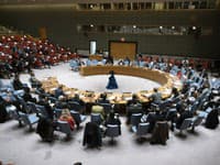 Hlasovanie Bezpečnostnej rady OSN o novom návrhu na prímerie v Gaze odložili na pondelok