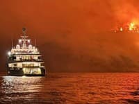 Obrovská ľahostajnosť: Varovania pred požiarmi nepomáhajú, pasažieri jachty ohňostrojom zapálili jediný les na ostrove!