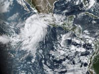 Hrozba v Karibskej oblasti! Zúri tam mohutný hurikán Beryl