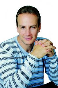 Patrik Švajda dokáže so svojimi ústami robiť divy.