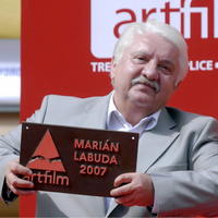 Marián Labuda si na Artfilme prevzal cenu Hercova misia.