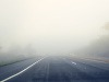 BANSKÁ BYSTRICA - Slovenský hydrometeorologický ústav (SHMÚ) varuje pred hmlou, ktorá sa v ranných hodinách môže vyskytovať hlavne na strednom a východnom Slovensku. Informuje o tom na svojom webe. Vodiči, pozor: Výstraha pred hmlou na strednom a východnom Slovensku