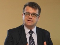 Ivan Uhliarik Ivan Uhliarik