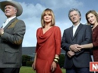 Hrdinovia seriálu Dallas, J.R. a Sue Ellen, po 20-ich rokoch