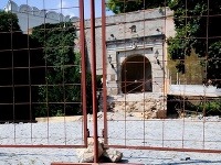 Barokový vstupný most do Nitrianskeho hradu je už minulosťou