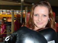 Michaela Marková sa vďaka Tomimu Kidovi Kovácsovi priučila boxu. 