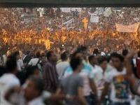 Násilnosti v centre Káhiry spôsobili dopravný chaos
