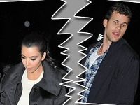Kim Kardashian a Kris Humphries sa manželského života nasýtili ani nie po dvoch mesiacoch.
