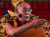 Tibetský duchovný vodca dalajláma Tibetský duchovný vodca dalajláma