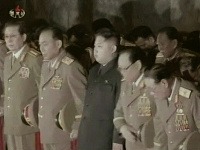 Kim Čong-un oblečený v generálskej uniforme