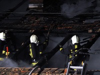 Boj hasičov s požiarom v Prešove