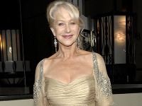 Oscarová Helen Mirren ohúrila poodhaleným dekoltom.