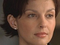 Ashley Judd v snímke Ťažký zločin z roku 2002