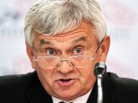 Ľubomír Jahnátek Ľubomír Jahnátek