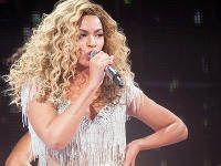 Beyoncé sa vrátila na pódium vo veľkom štýle.