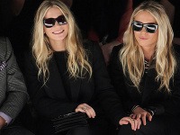Ashley (vľavo) a Mary-Kate Olsen