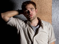 Robert Pattinson