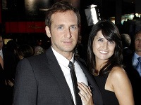 Josh Lucas a Jessica Ciencin Henriquez