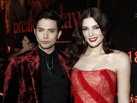 Jackson Rathbone a Ashley Greene