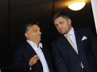 Robert Fico a Viktor Orbán na zápase 2. predkola Európskej ligy UEFA medzi ŠK Slovan Bratislava - FC Videoton Fehérvár. 
