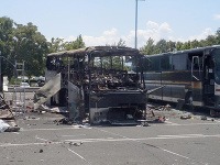 Zničený autobus
