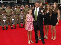 Sylvester Stallone s rodinou na premiére