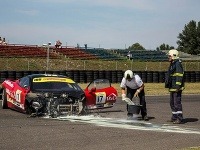 Zdemolované Višňovského Ferrari