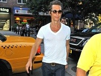 Matthew McConaughey za posledné týždne zhodil veľké množstvo kíl.