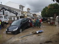 Záplavy si vyžiadali už 7 obetí