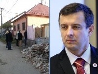 Oskar Dobrovodský odchádza zo svojho domu. Bojí sa o otca. Oskar Dobrovodský odchádza zo svojho domu. Bojí sa o otca.