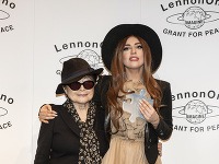 Lady Gaga si prevzala mierovú cenu Yoko Ono