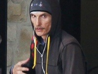 Matthew McConaughey svoje vycivené telo trápi diétami a cvičením v posilňovni.