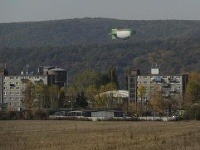 Protest Greenpeace nad elektrárňou