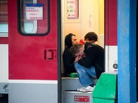 Meškanie po zrážke dvoch osobných vlakov v Bratislave