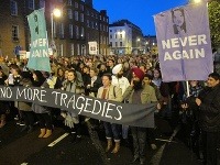 Íri žadajú od vlády jasné pravidlá na vykonávanie interrupcií